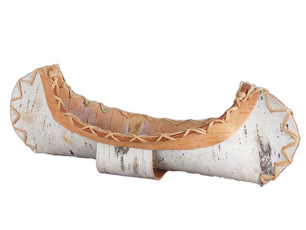 Trouwringen thematisch gesymboliseerd door een Ojibwe kano van berkenbast 