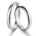 'Levenscyclus': platina ringen met een gladde klassieke regular fit ringscheen van 4 mm breed